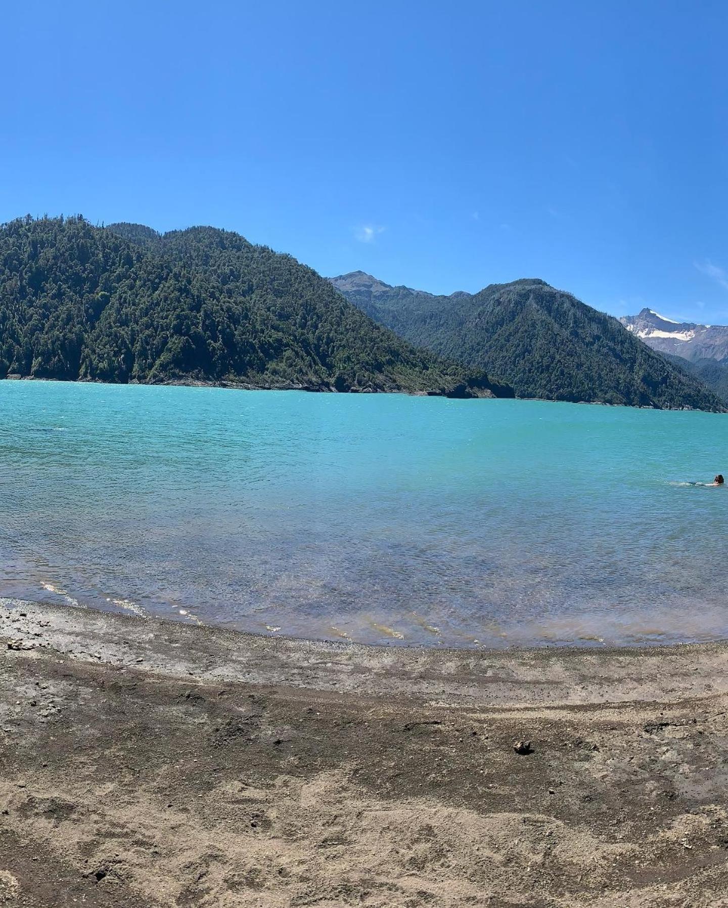 Cabanas & Tinajas Entre Volcanes هرنپيرن المظهر الخارجي الصورة